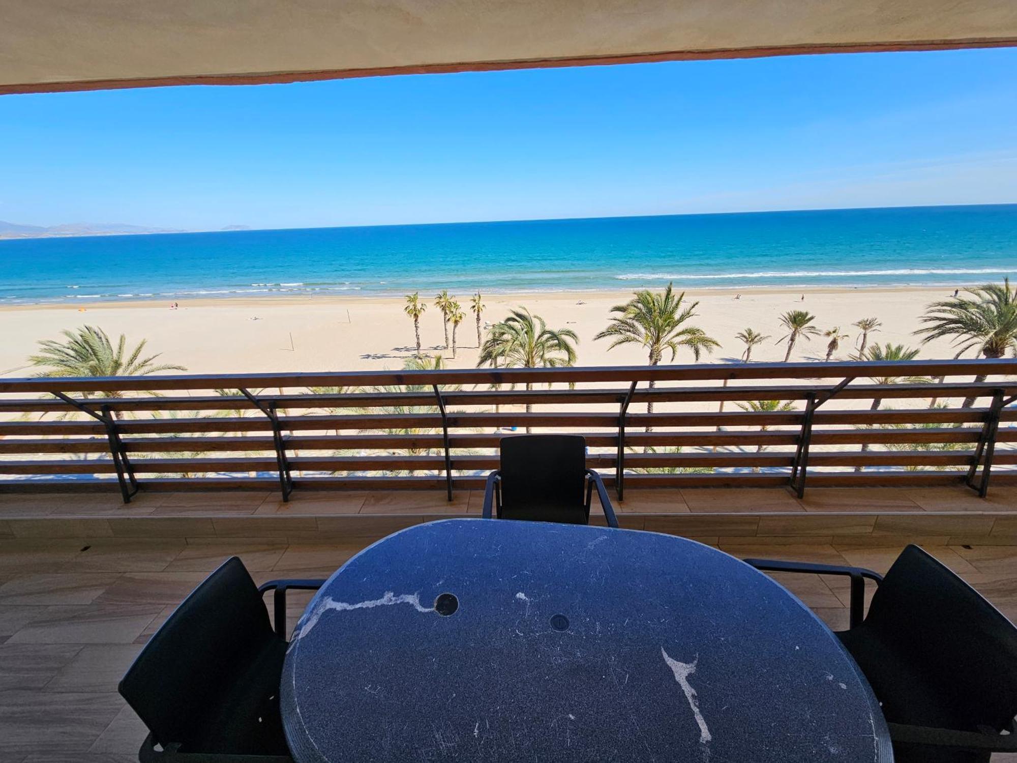 Febus Apartment Alicante Exterior photo